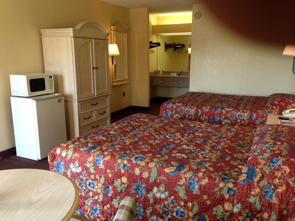 Holiday Terrace Inn - Pigeon Forge Zimmer foto